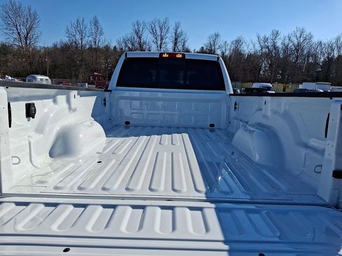 New 2026 RAM 2500 Tradesman AWD/4WD image 21