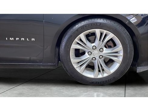Used 2014 Chevrolet Impala LT w/ Convenience Package FWD image 21