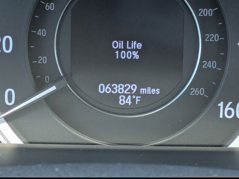 Used 2016 Honda Accord Touring image 25