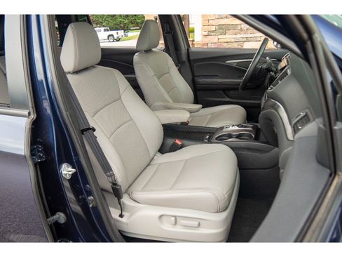 Used 2023 Honda Passport EX-L image 15