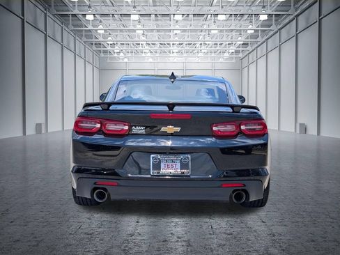 Used 2024 Chevrolet Camaro LT RWD image 7