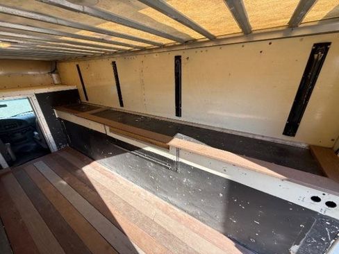 Used 2006 Ford E-450 and Econoline 450 E-450 image 7