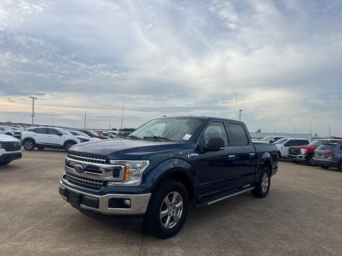 Used 2018 Ford F150 XLT w/ Equipment Group 301A Mid RWD image 7