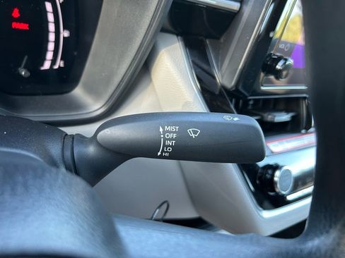 Used 2026 Toyota Corolla LE image 20