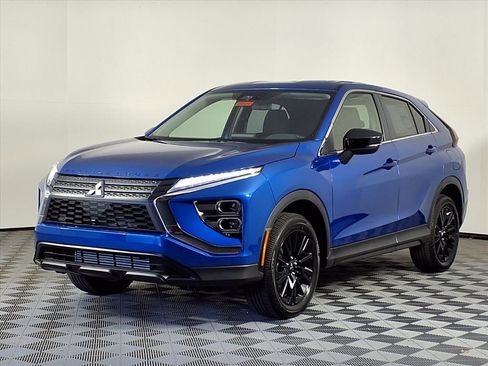 New 2026 Mitsubishi Eclipse Cross LE AWD/4WD image 3