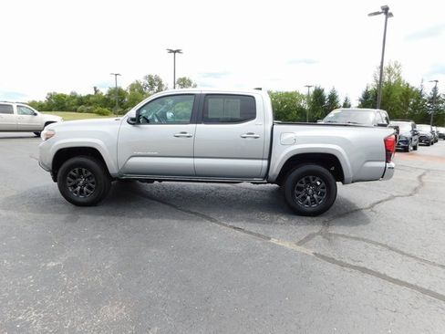 Used 2023 Toyota Tacoma SR5 image 8