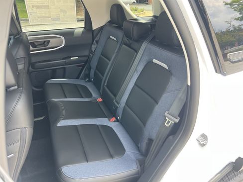 New 2026 Ford Bronco Sport Outer Banks w/ Outer Banks Tech Package+ AWD/4WD image 18