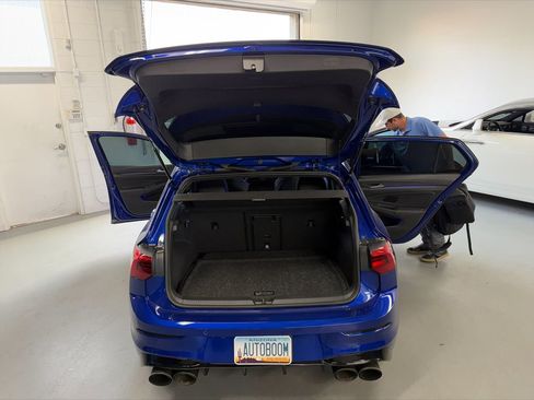 Used 2024 Volkswagen Golf R image 48