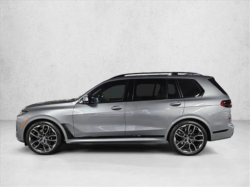 Certified 2024 BMW X7 xDrive40i w/ M Sport Package AWD/4WD image 8
