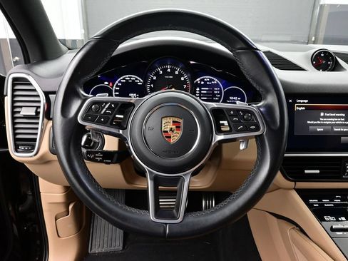 Certified 2023 Porsche Cayenne S Platinum AWD/4WD image 8