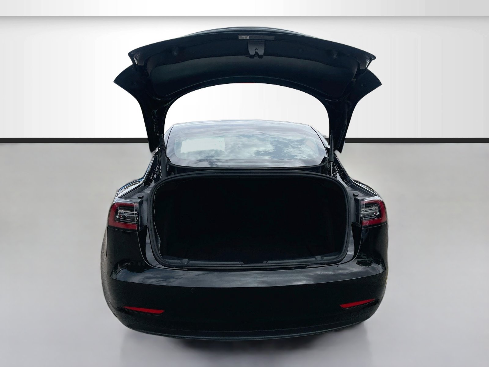 Used 2021 Tesla Model 3 Standard Range Plus RWD image 26