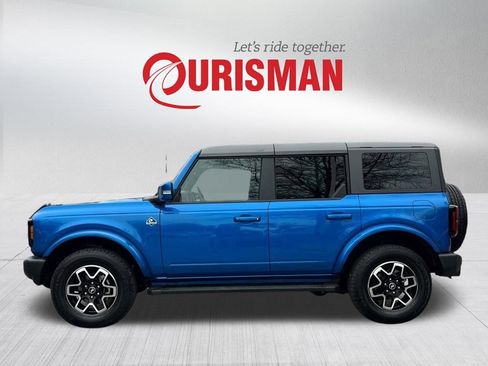 Used 2024 Ford Bronco Outer Banks image 3