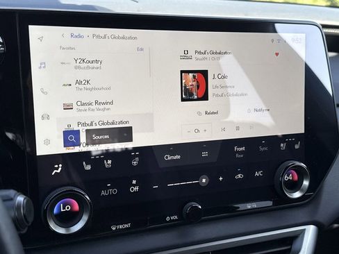 Used 2025 Lexus RX 350 Premium w/ Accessory Package (Z1) FWD image 23