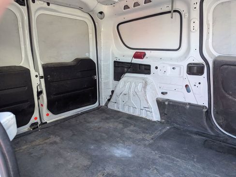 Used 2018 RAM ProMaster City Tradesman image 28