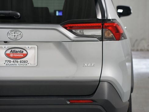 Certified 2024 Toyota RAV4 XLE FWD image 10