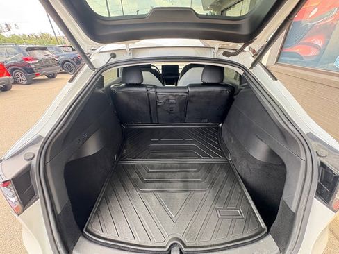 Used 2020 Tesla Model Y Long Range AWD/4WD image 25