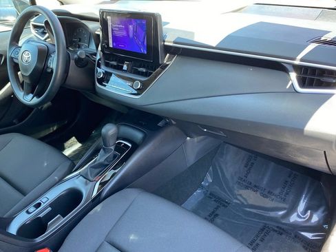 Certified 2025 Toyota Corolla LE w/ LE Premium Package FWD image 18
