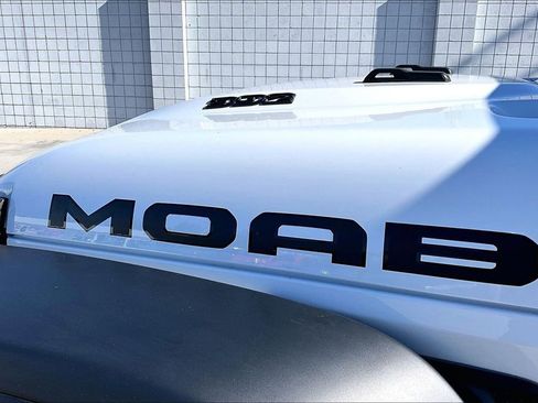 Used 2026 Jeep Wrangler Unlimited Rubicon 392 w/ Quick Order Package 27X Moab AWD/4WD image 24