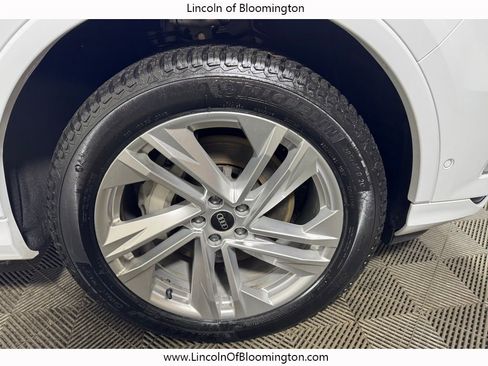 Used 2021 Audi Q7 2.0T Premium w/ Convenience Package image 12