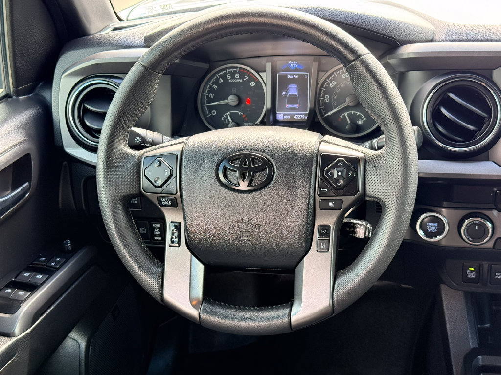 Used 2023 Toyota Tacoma TRD Off-Road w/ TRD Premium Off Road Package AWD/4WD image 16