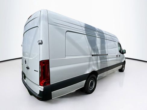 New 2025 Mercedes-Benz Sprinter 2500 image 4