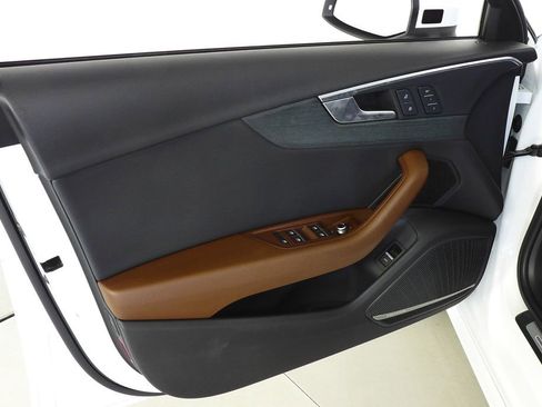 Used 2017 Audi A4 2.0T Prestige w/ Prestige Package image 11