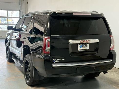 Used 2016 GMC Yukon Denali w/ Open Road Package AWD/4WD image 3