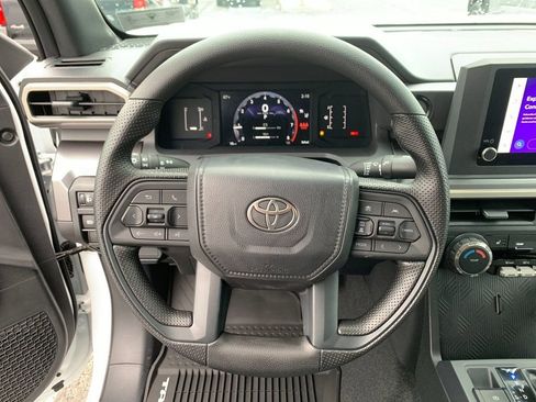 New 2026 Toyota Tacoma SR5 AWD/4WD image 25