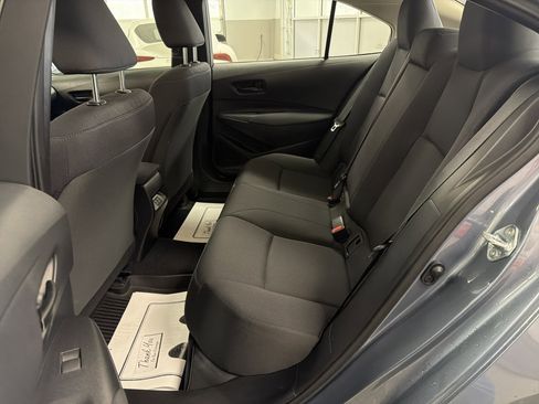 Used 2025 Toyota Corolla LE w/ LE Premium Package FWD image 25