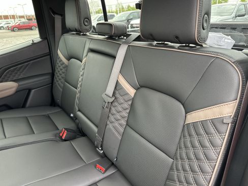 New 2026 GMC Canyon Denali AWD/4WD image 22