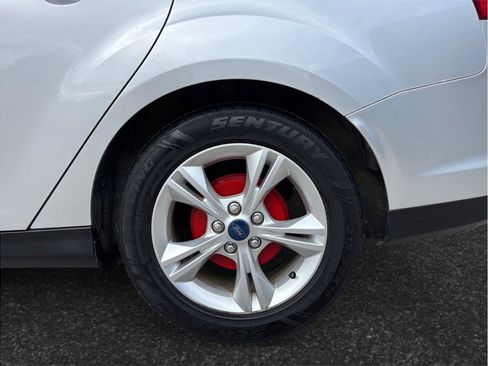 Used 2014 Ford Focus SE image 12
