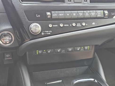 Used 2024 Lexus ES 350 Ultra Luxury w/ Accessory Package (Z2) FWD image 19