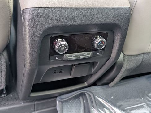 New 2026 GMC Acadia Elevation w/ Elevation Premium Package image 33