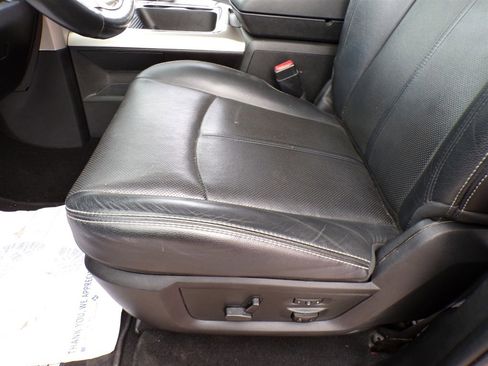 Used 2018 RAM 2500 Laramie w/ Off Road Package image 25