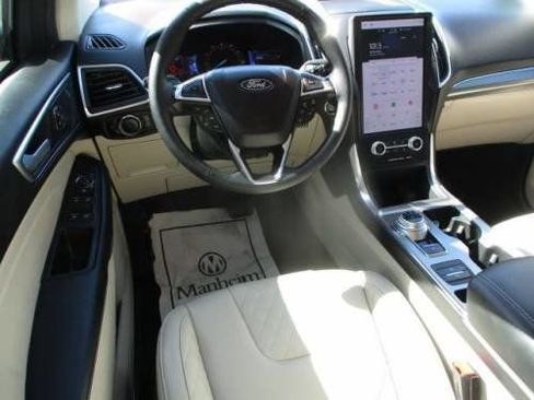 Used 2024 Ford Edge Titanium image 7