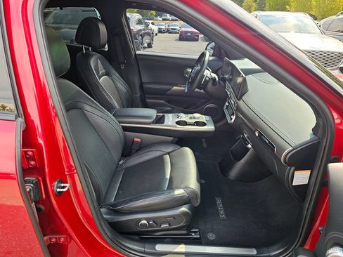 Certified 2023 Genesis GV60 Advanced AWD/4WD image 29