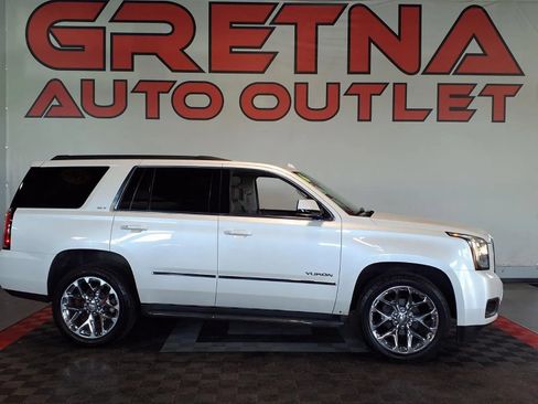 Used 2016 GMC Yukon SLT w/ Open Road Package AWD/4WD image 1