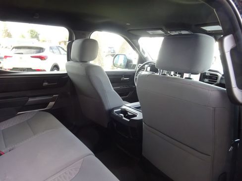 Used 2025 Toyota Tundra SR5 AWD/4WD image 21