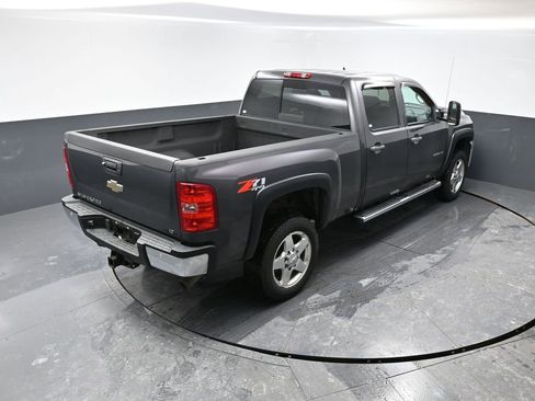 Used 2011 Chevrolet Silverado 2500 LT w/ Interior Plus Package image 49