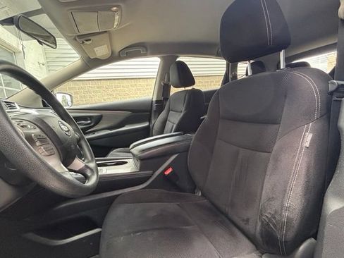 Used 2018 Nissan Murano S AWD/4WD image 25