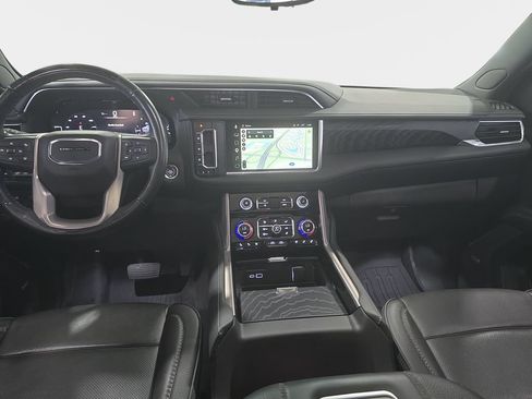 Used 2024 GMC Yukon XL Denali w/ Advanced Technology Package AWD/4WD image 10