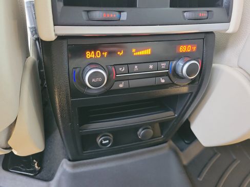 Used 2015 BMW X5 xDrive35i image 23