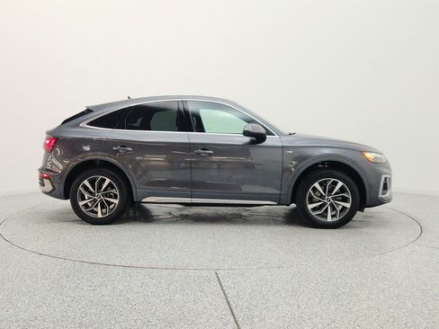 Used 2023 Audi Q5 2.0T Premium Plus w/ Premium Plus Package AWD/4WD image 4