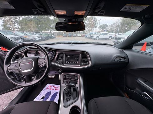 Used 2021 Dodge Challenger R/T w/ Blacktop Package image 11