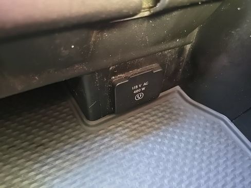 Used 2022 RAM 2500 Laramie AWD/4WD image 73