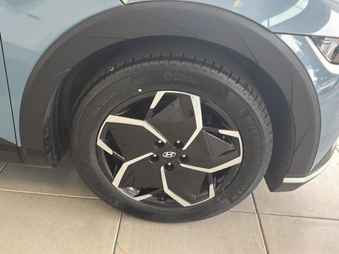 Used 2024 Hyundai Ioniq 5 SEL RWD image 10