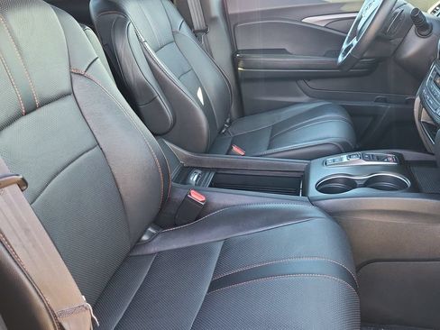 Used 2023 Honda Passport TrailSport image 21