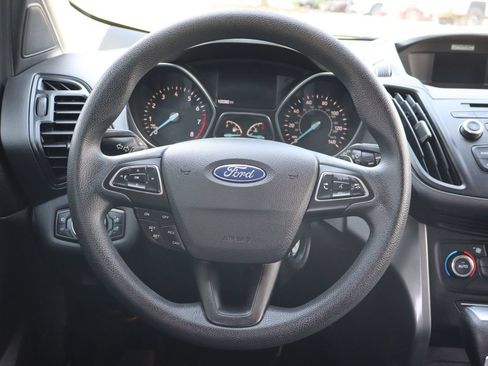 Used 2017 Ford Escape SE AWD/4WD image 18