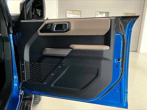 Used 2021 Ford Bronco Wildtrak image 26