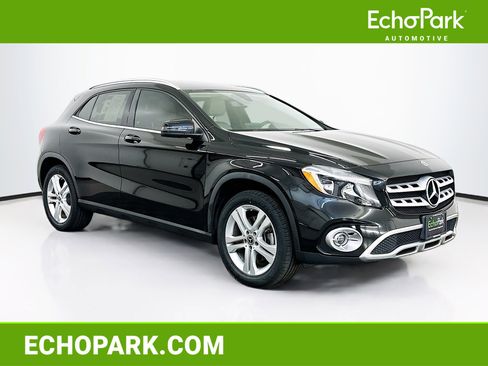 Used 2019 Mercedes-Benz GLA 250 4MATIC image 1